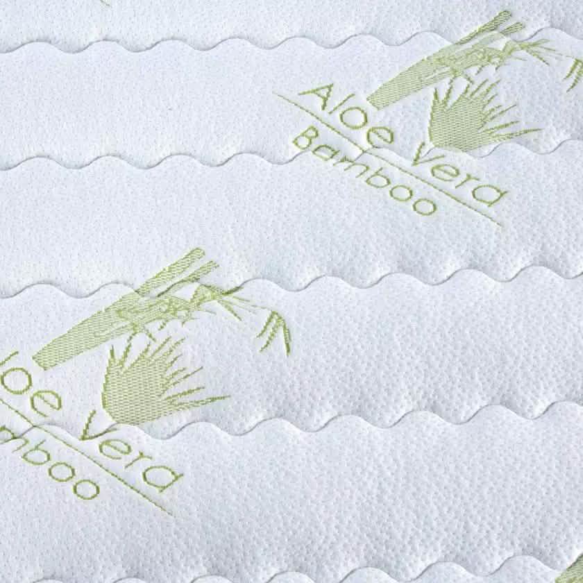 Protège-matelas matelassé hypoallergénique en bambou et aloe vera