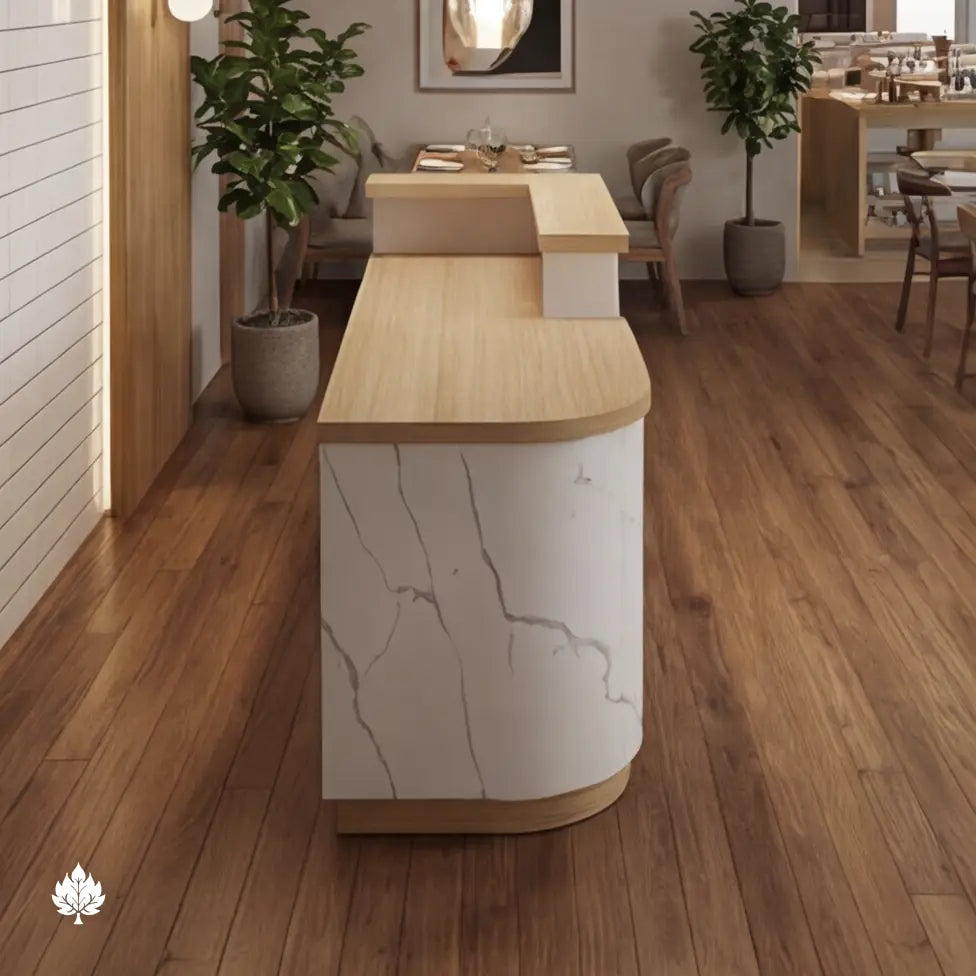 Beatriz · Front Reception Desk