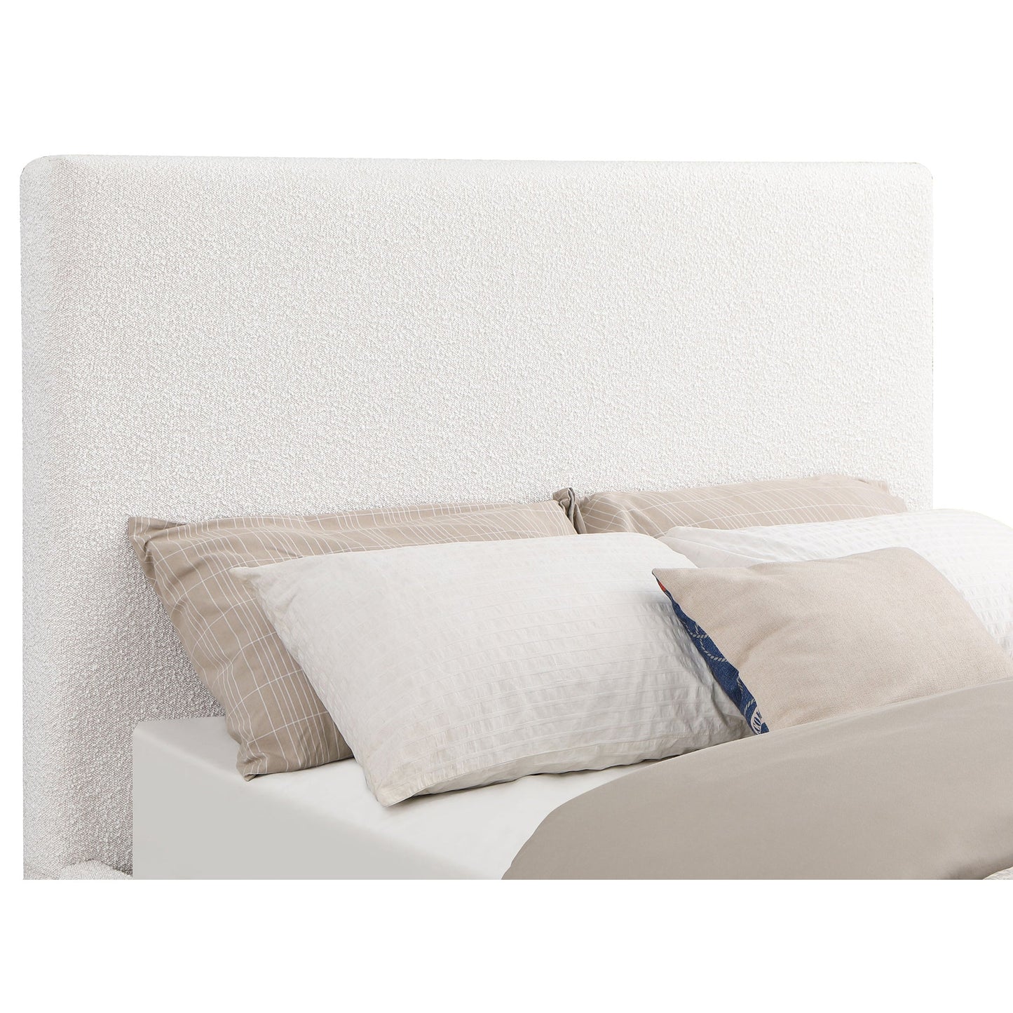 Othello Modern Queen Bed