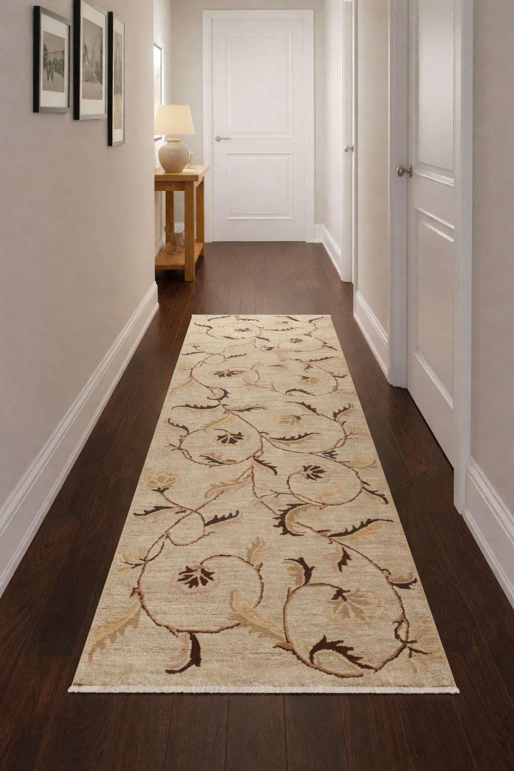 Persian-Inspired. Modern Defined. Turkish Made Rug, 2' 5" x 7' 9" (O)