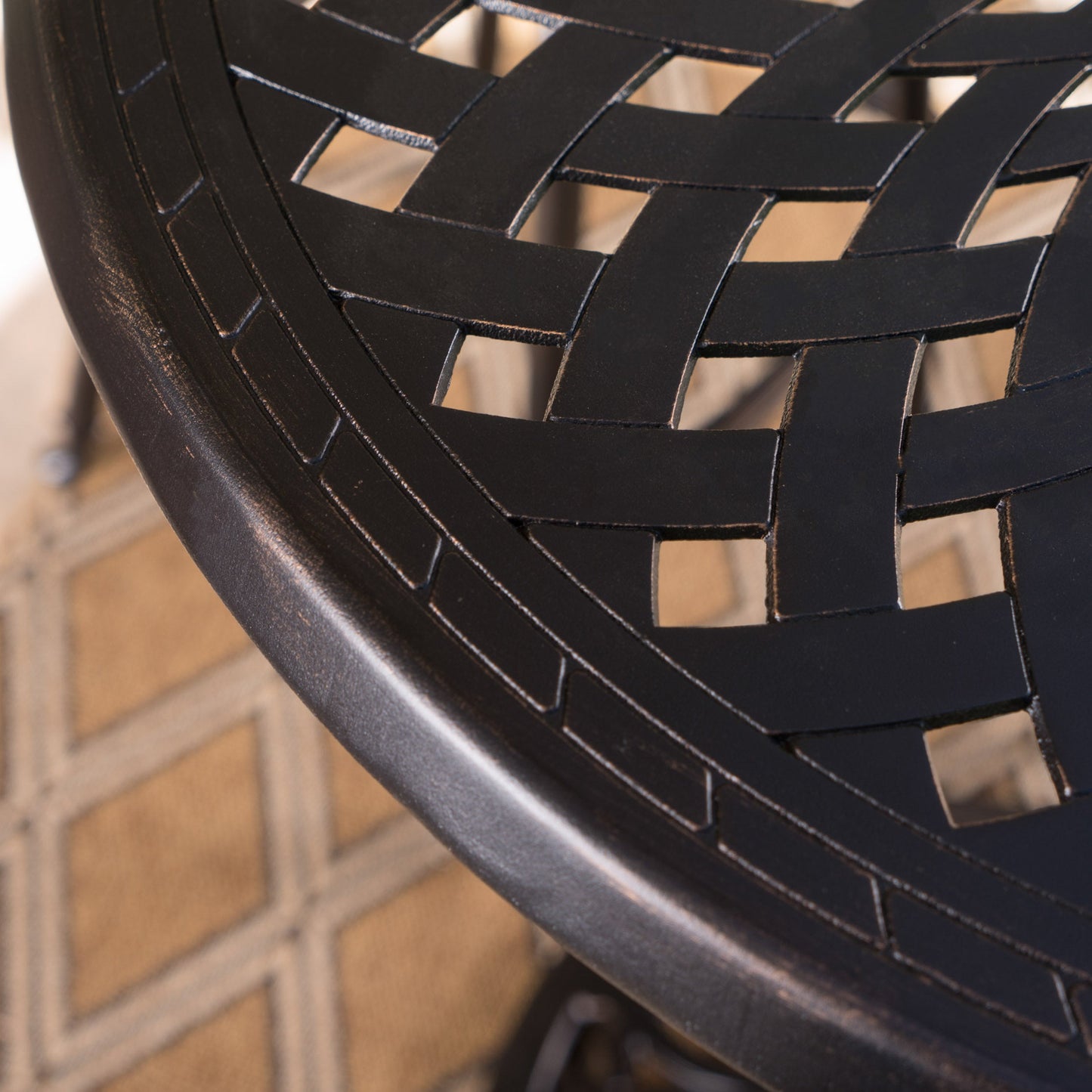 Cast Aluminium 35'' Round Bar Table