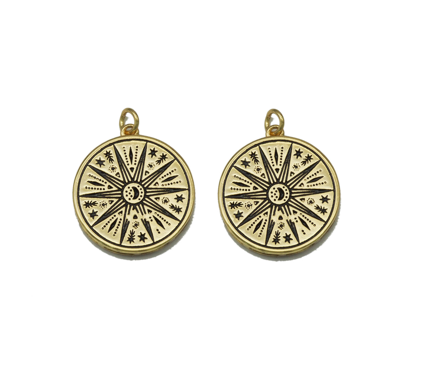 Gold North Star On Round Coin Charm, Sku#Z1456