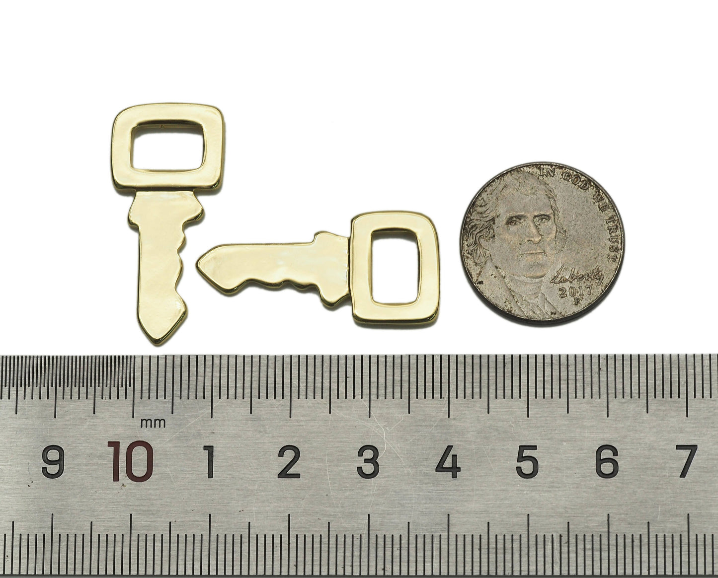 Gold Key Pendant, LD195