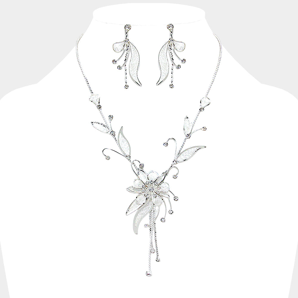 Crystal Rhinestone Metal Mesh Flower Necklace