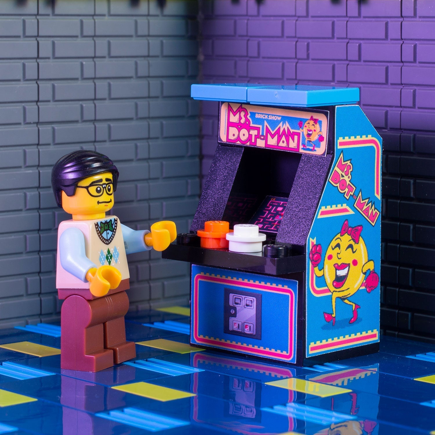 Ms. Dot-Man Classic Arcade Machine