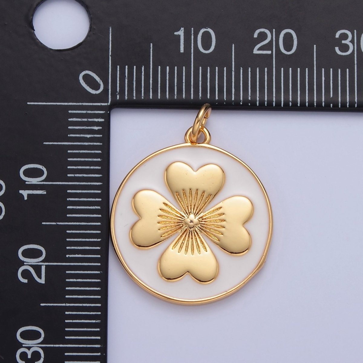 Cute Enamel Clover On Round Coin Shape Pendant, 24K Gold Filled Clover Charm, Necklace Bracelet Supply W-286