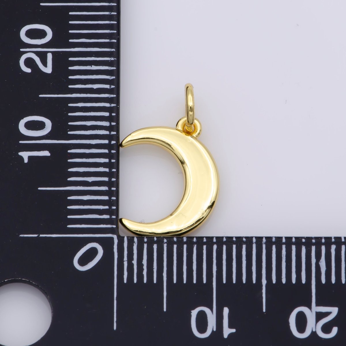 Dainty 14k Gold Filled Moon charm - Small Moon pendant - Crescent Moon pendant for Necklace Bracelet Earring Charm Supply Celestial Jewelry, D-461