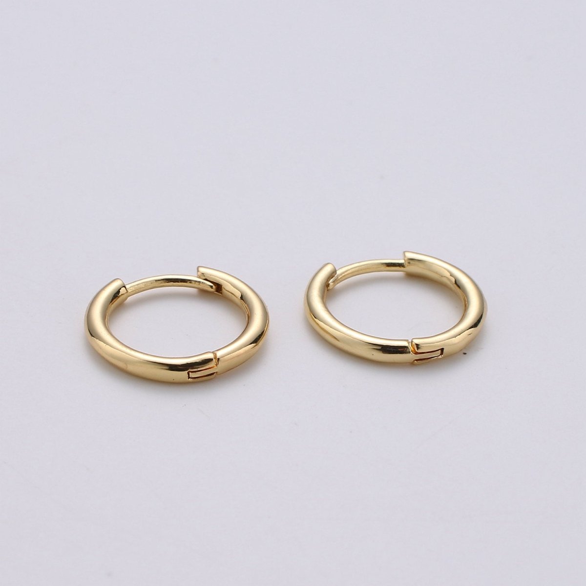 Dainty Hoop Earrings Pair/ Small Hoop Earring Minimalist Hoop Earring Silver Hoops Tiny Gold Hoop Ear Huggers/ Cartilage Earrings/ Rose Gold K-557 to K-560