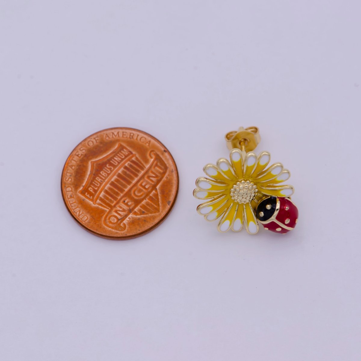 Dainty Sun Flower With Lady Bug Stud Earring Yellow Red Enamel T-261
