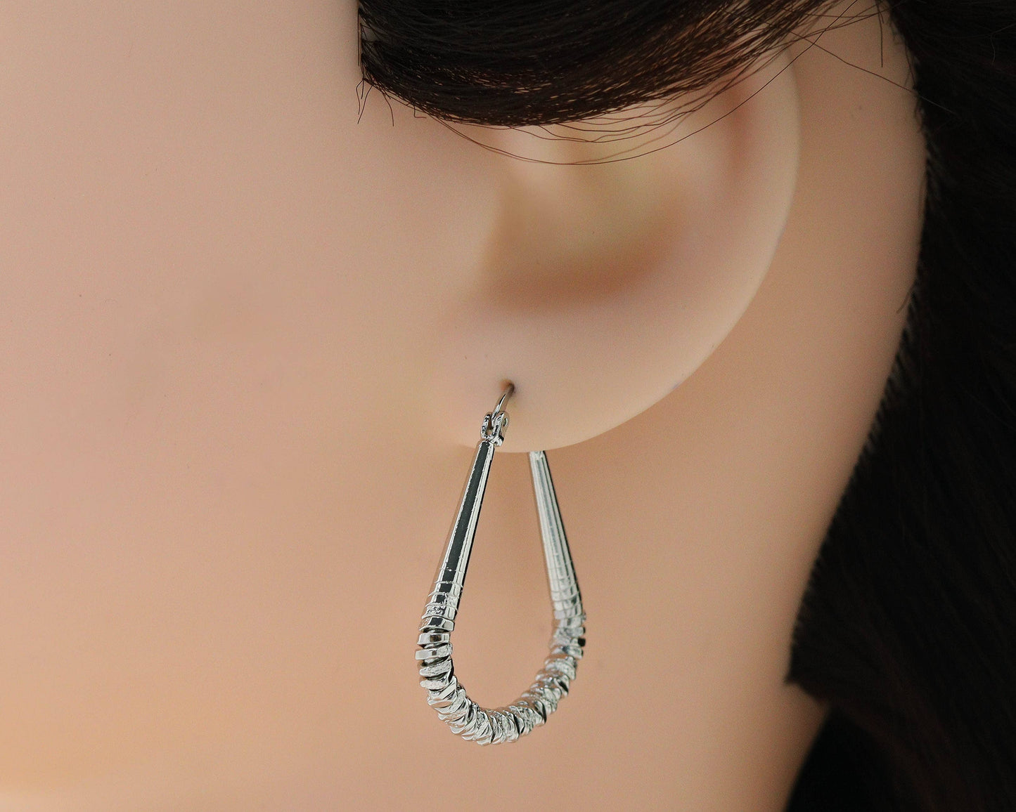 Triangle Spike Huggie Hoop Earrings, Sku#B200