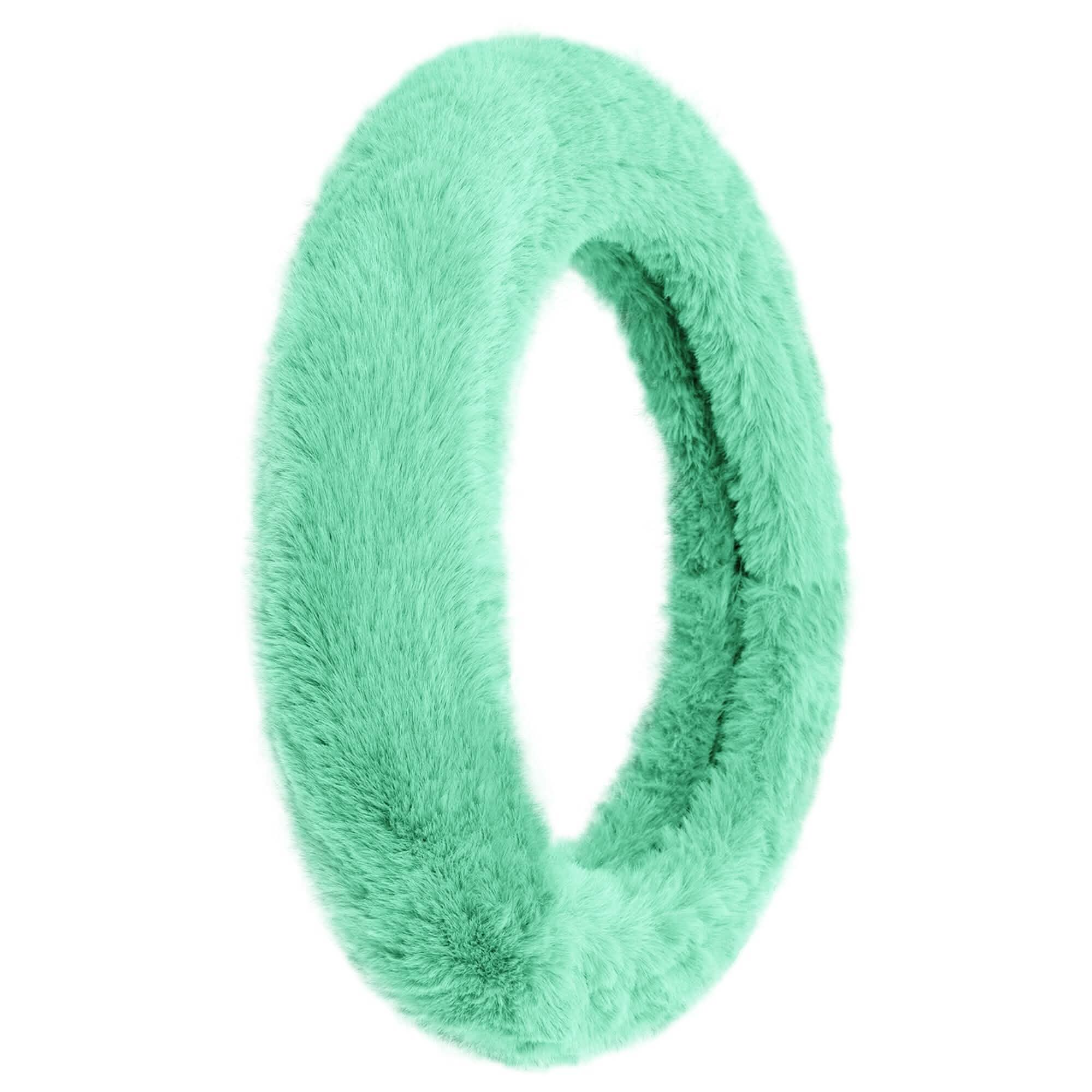 Doe16 Faux Rabbit Fur Steering Wheel Cover
