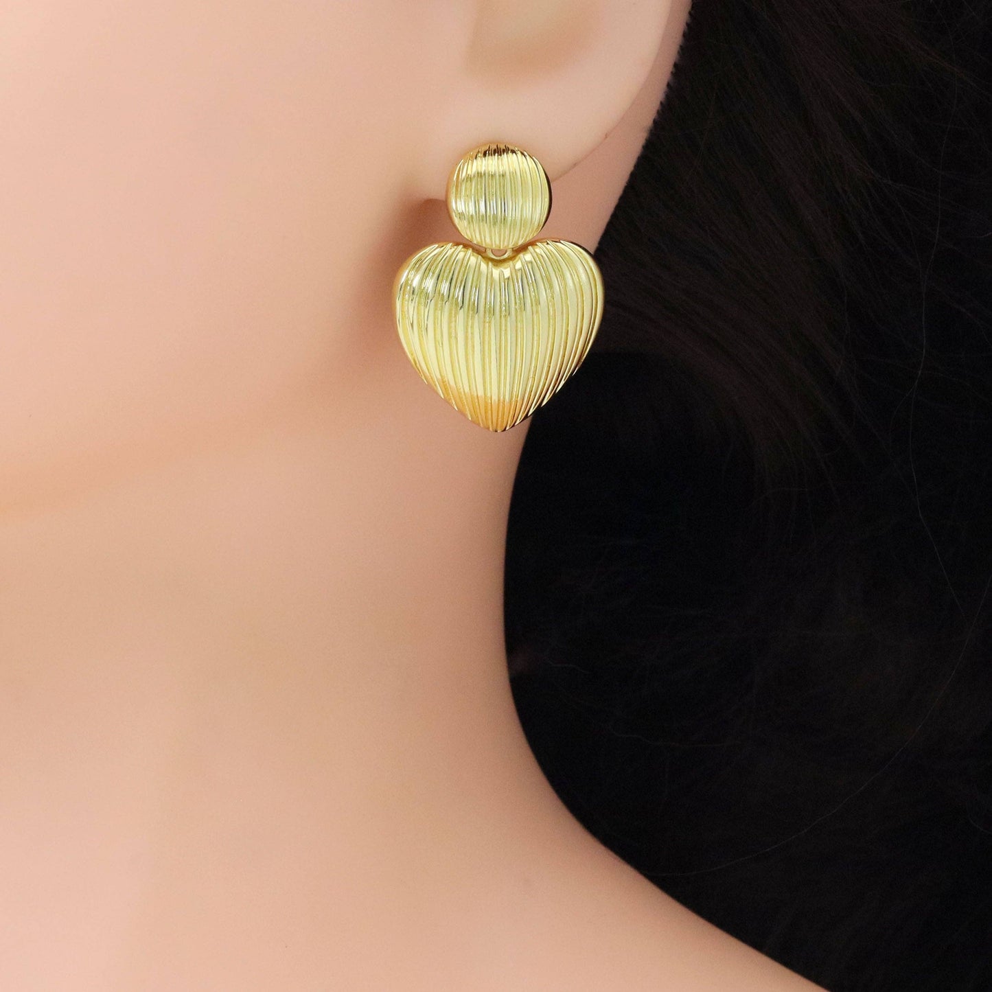 Gold Vintage Heart Shape Earrings, Sku#LX624