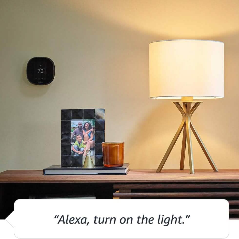 Echo Dot (3rd Gen) - Smart speaker with clock and Alexa  (Refurbished)