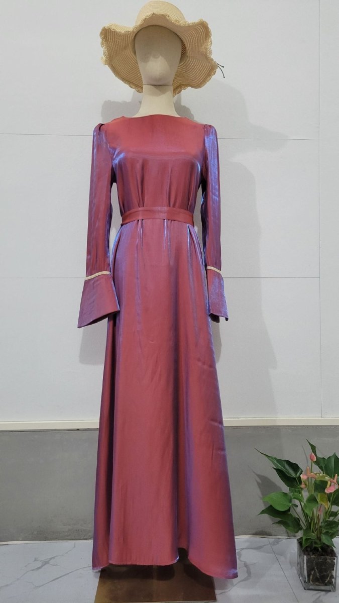 Elegant Burgundy Glitter Satin Long Sleeve Ball Gown with Flared Cuffs (MA223)