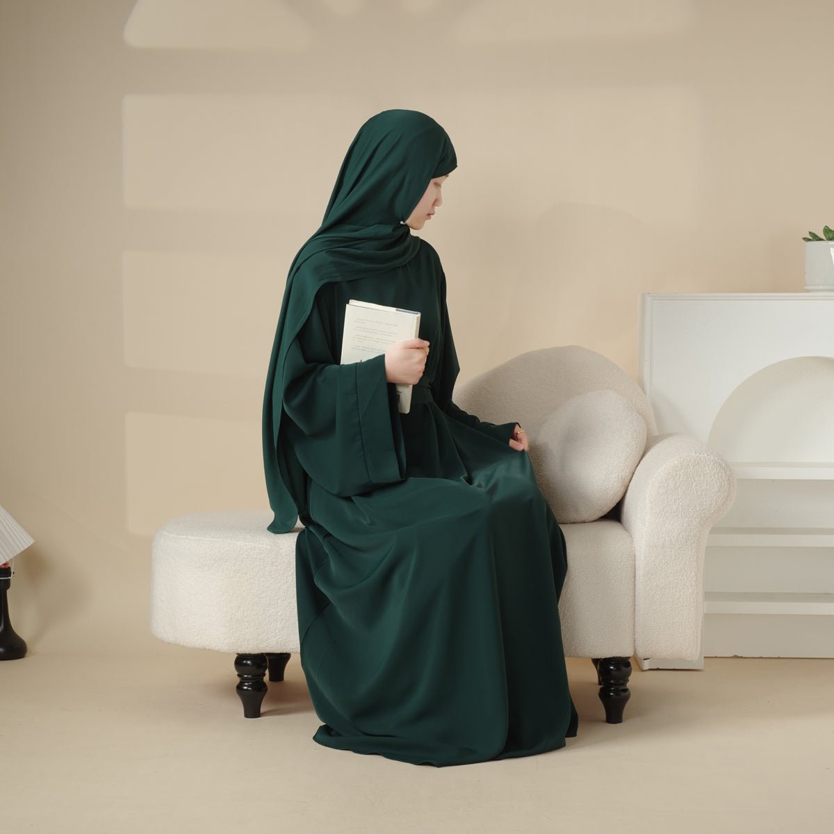 Elegant Solid Color Abaya For Muslimahs (MA036)
