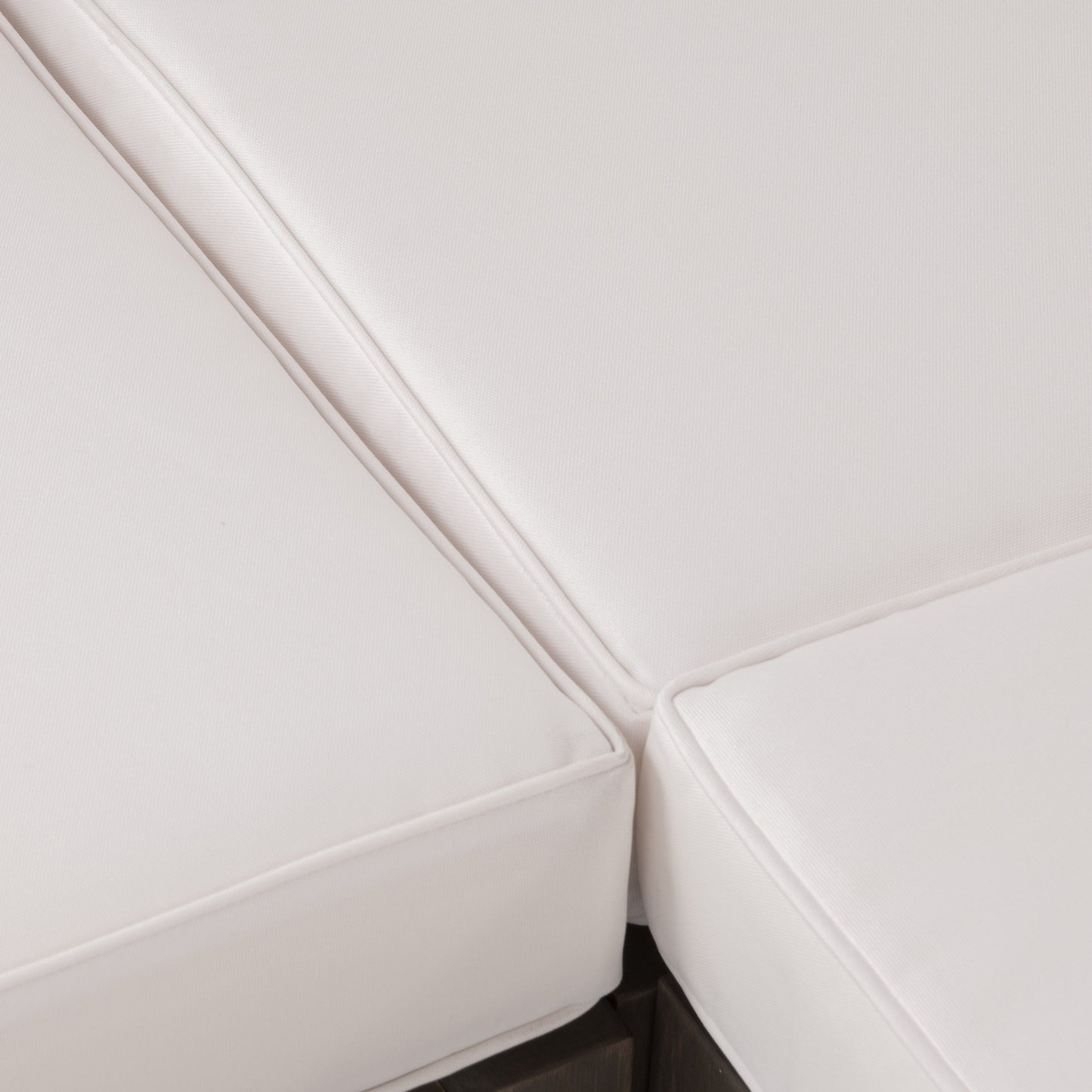 Oana Corner Chair