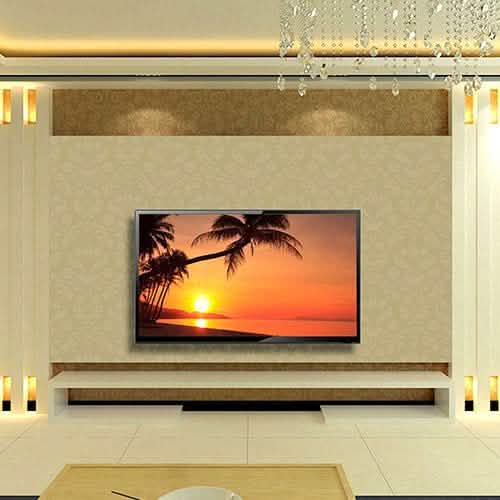 Full-Motion Articulating Wall Mount for 32”–55” TVs