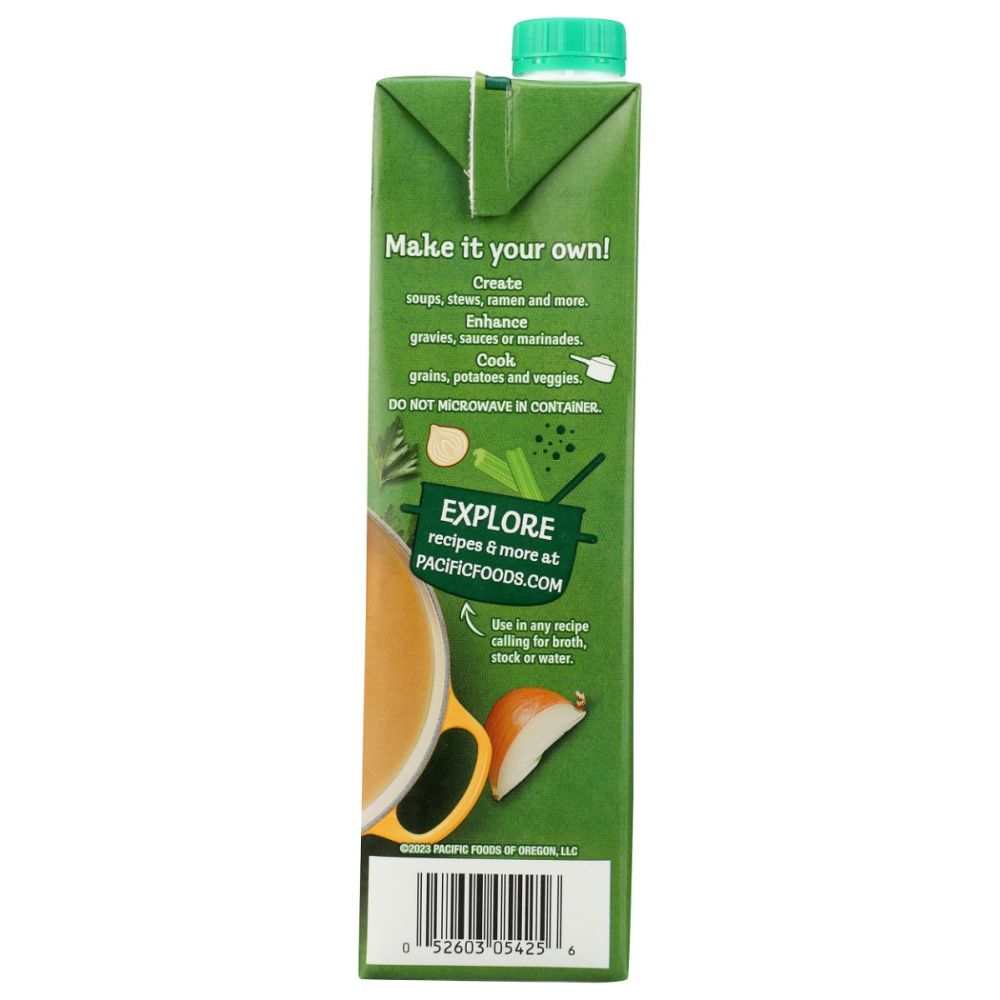 PACIFIC FOODS Organic Free Range Chicken Broth-32oz | Rich & Flavorful
