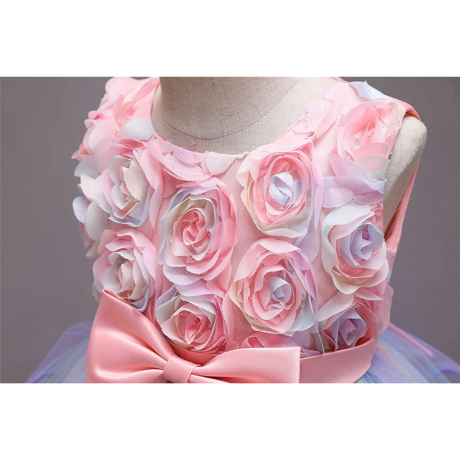 Robe en tulle et dentelle arc-en-ciel pour fille