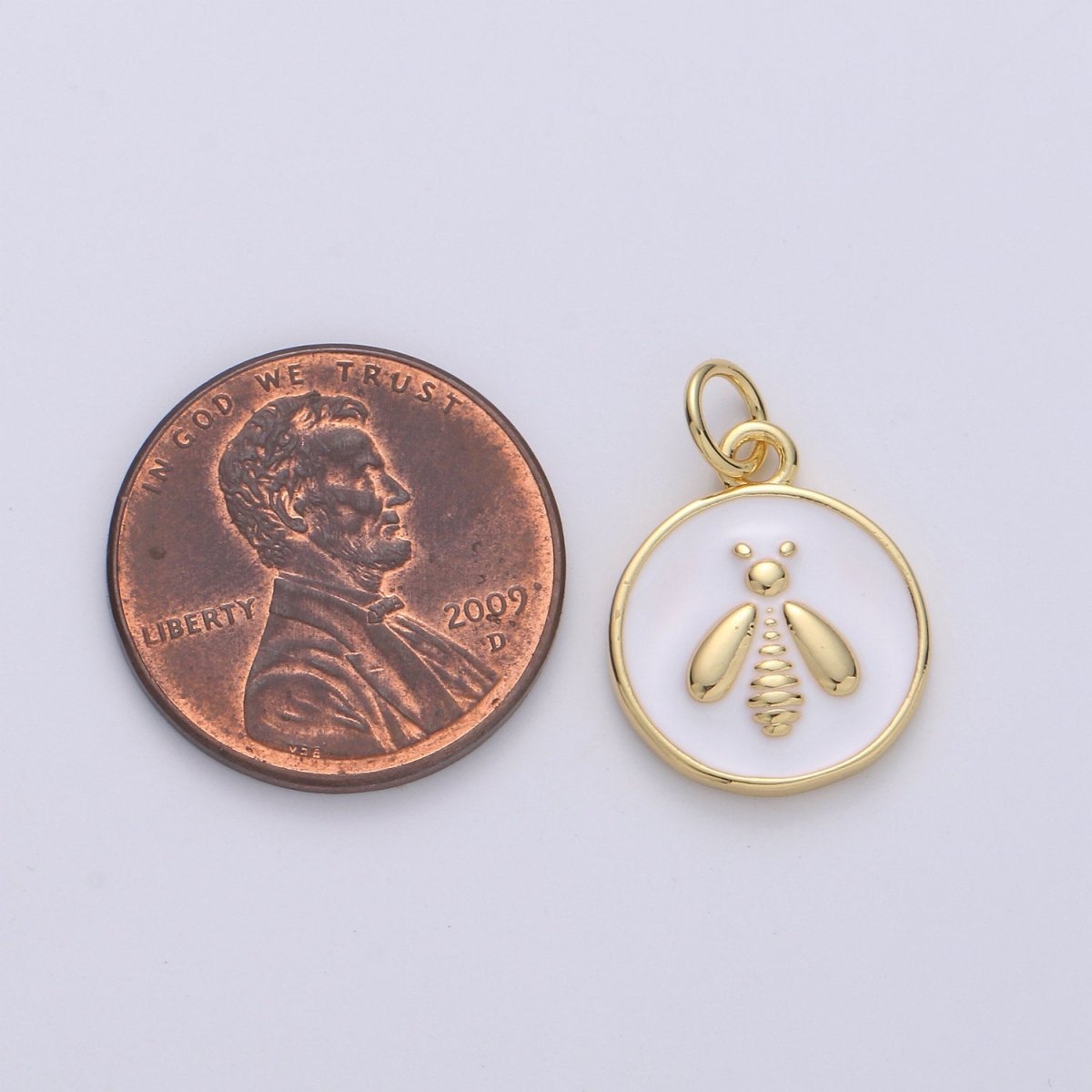OS Gold Enamel Bee Charms, White Enamel Bee, Gold Cubic Bee charm in Round DIsc Charm Medallion for Necklace Dainty Bumbell bee charm D-548