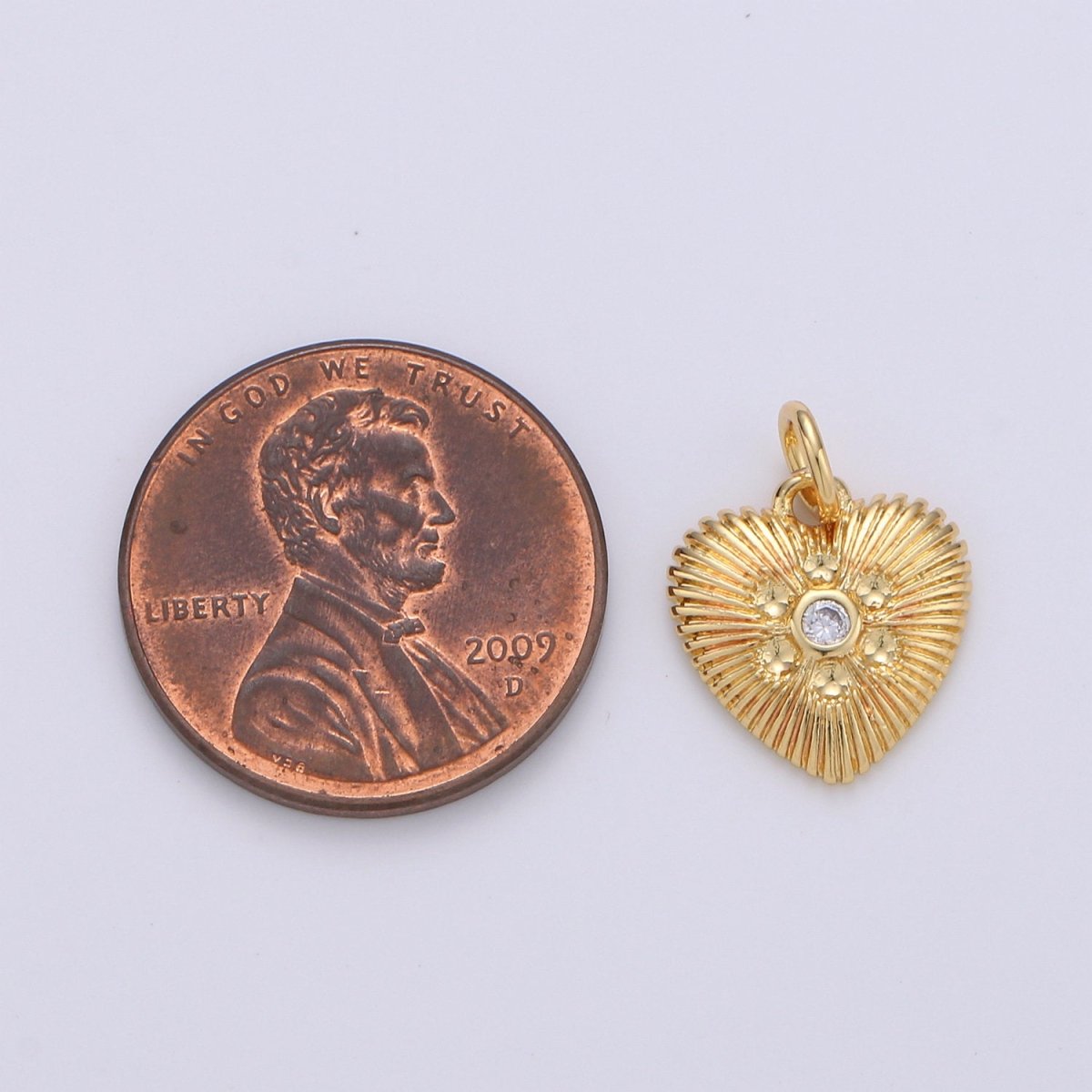 Gold Heart Charm 24k Gold Filled Micro Pave Spike Heart Amor Amore Pendant for Necklace Earring Jewelry Making D-256