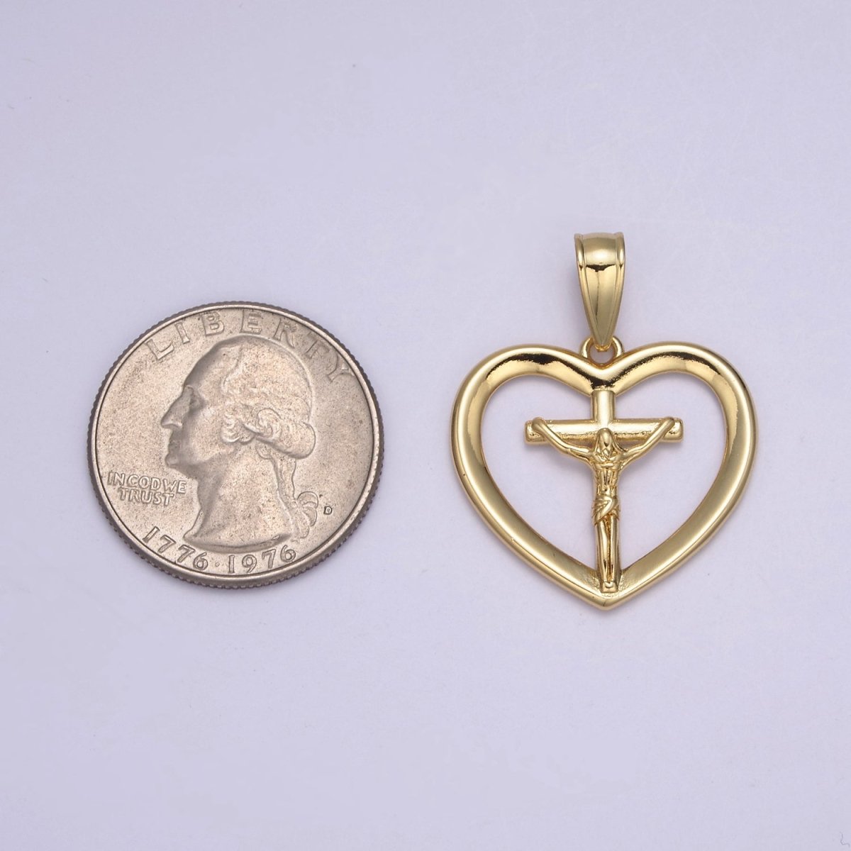 Gold Heart Cross Pendant Crucifix Jesus Charm for Necklace Bracelet Rosary Component H-701