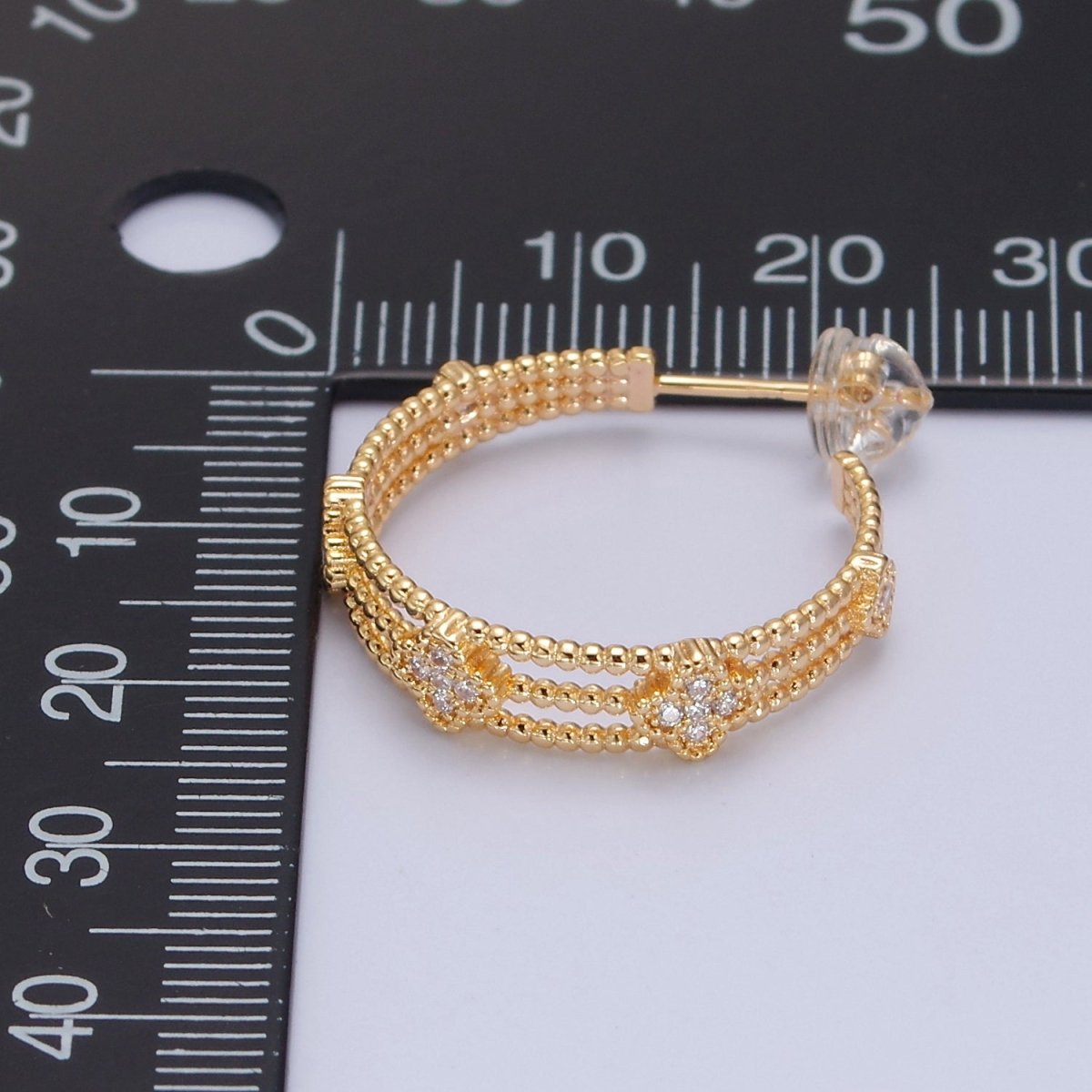 Gold Hoop Earring with Clover CZ for Lucky Jewelry T-381