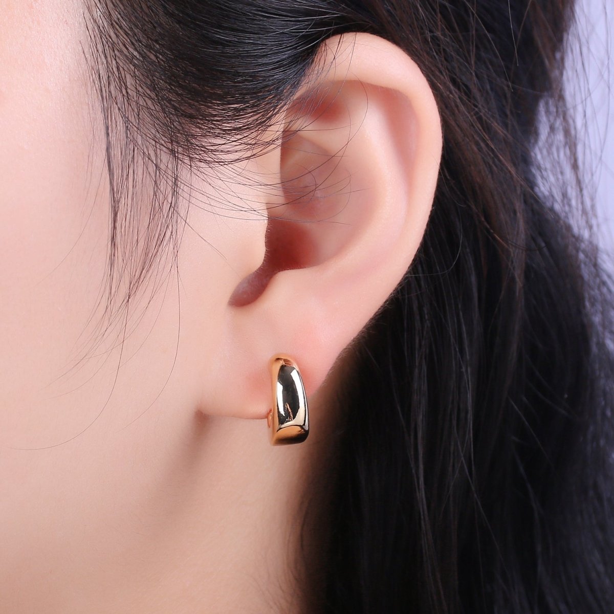 Gold Hoops Light Weight • Modern Bold Hoop Earrings • Gift For Her T-235