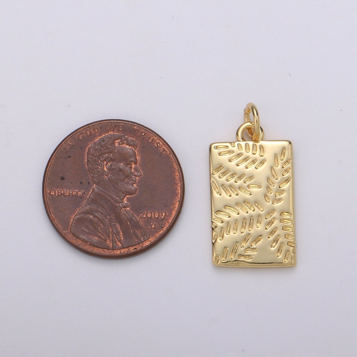 Gold Olive Leaf Branch Pendant / Dainty Geometric Charm for necklace bracelet Jewelry Making C-816