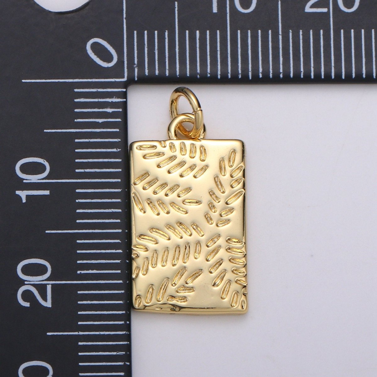 Gold Olive Leaf Branch Pendant / Dainty Geometric Charm for necklace bracelet Jewelry Making C-816