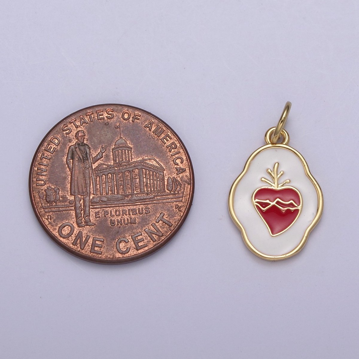 Gold Sacred Heart Charm, Christian Catholic Religious Pendant, Sacred Heart Jewelry, 24K Gold Filled Charm N-755
