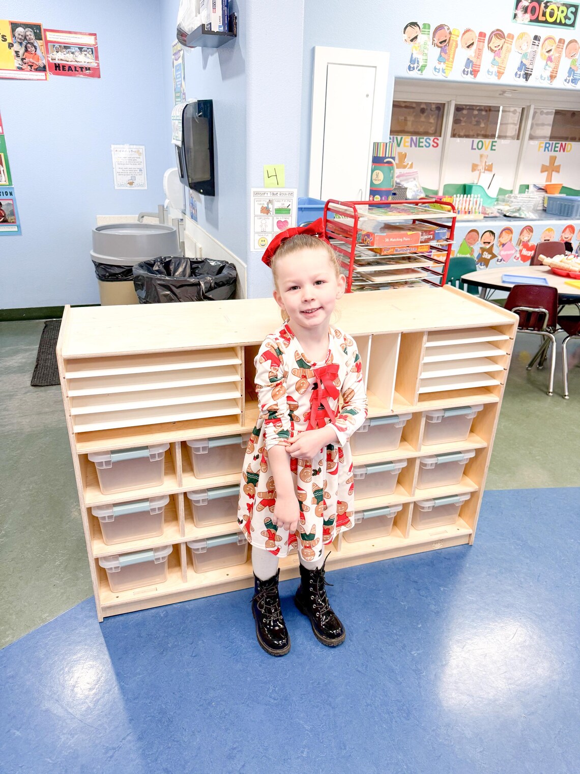 CHRISTIAN- Art Storage Shelf
