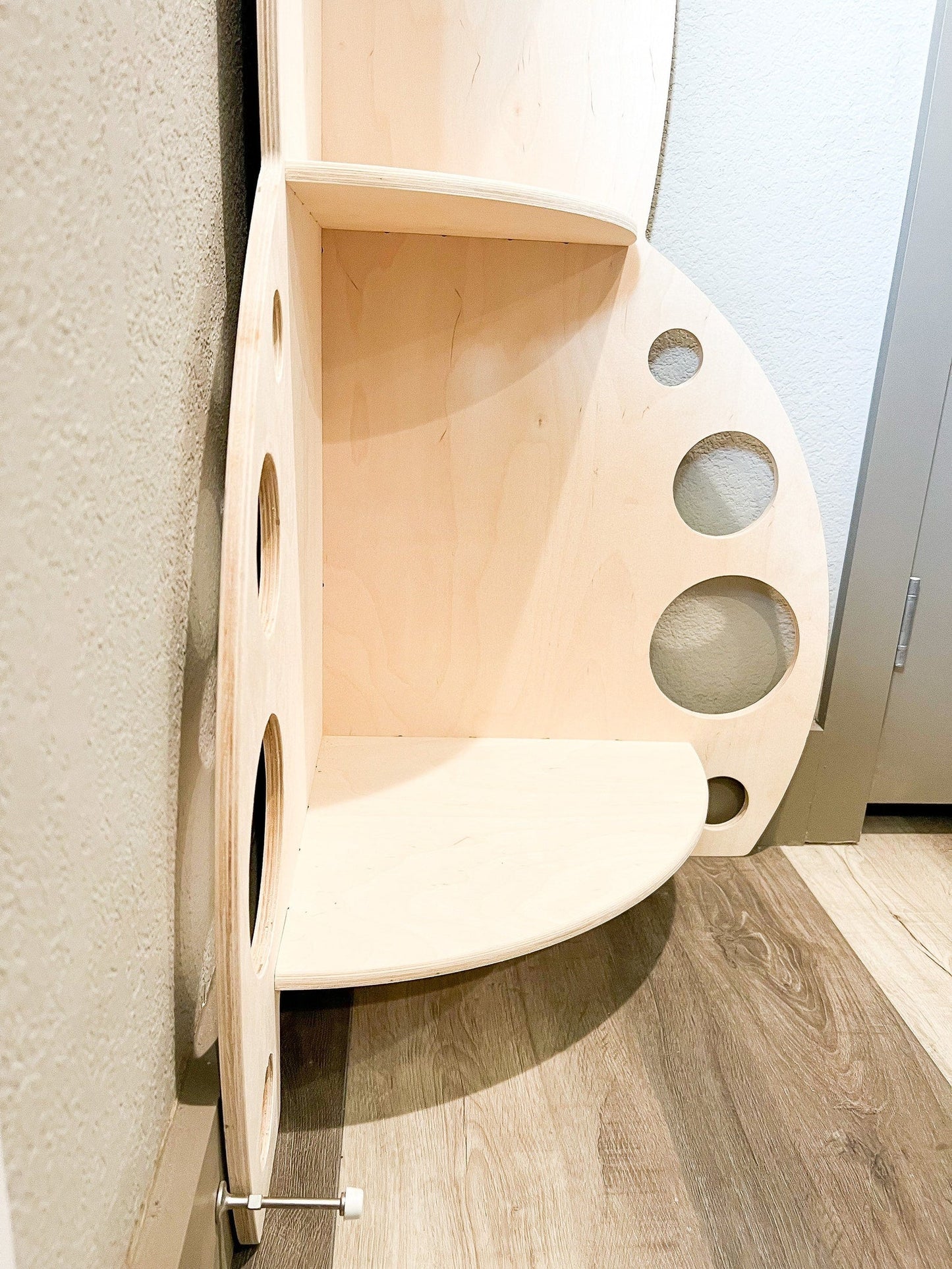 HOUSTON- Rocket Shelf