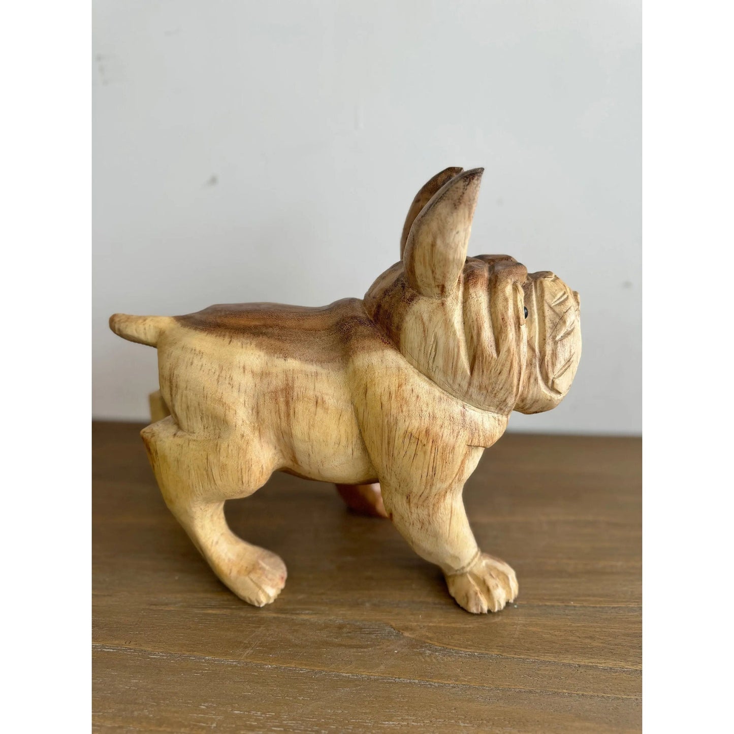 Hand Carved Bulldog (Large)