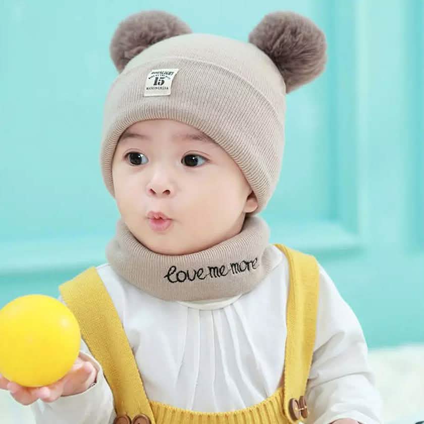 Ensemble bonnet à pompon et écharpe en tricot chaud d'hiver pour bébé