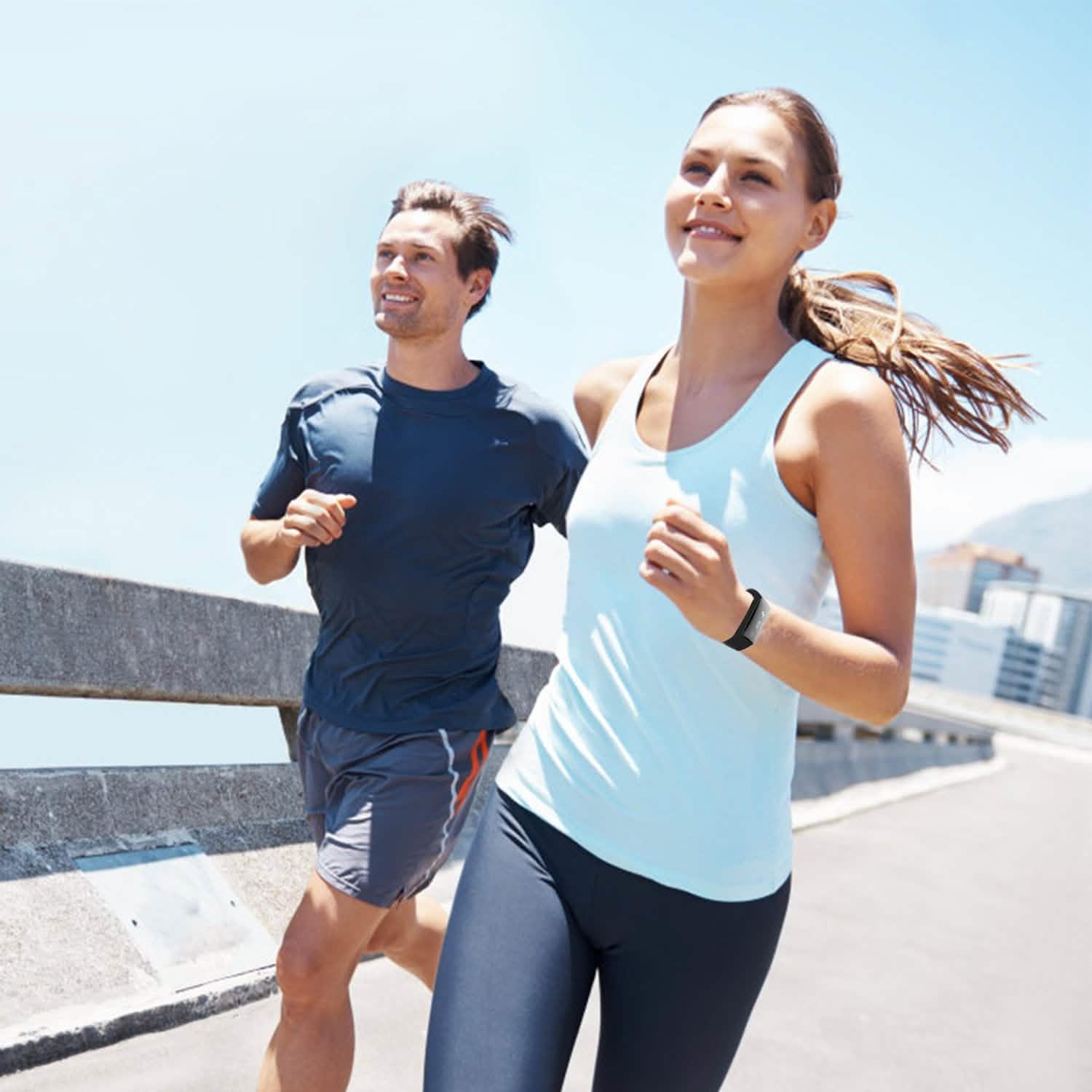 Montre connectée de sport IP67 avec cardiofréquencemètre et podomètre