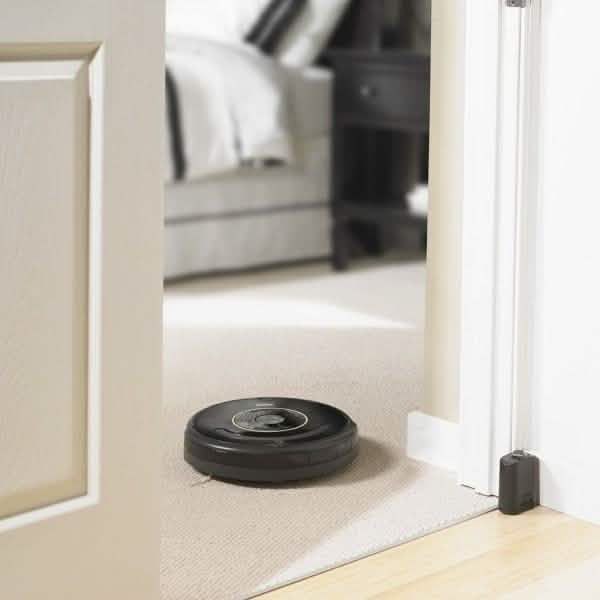Robot aspirateur iRobot Roomba 650/655 (Reconditionné)