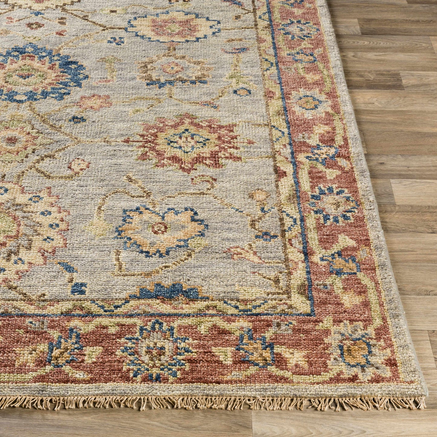 Isafa Premium Wool Area Rug