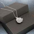 Collier rose en argent massif italien par Verona