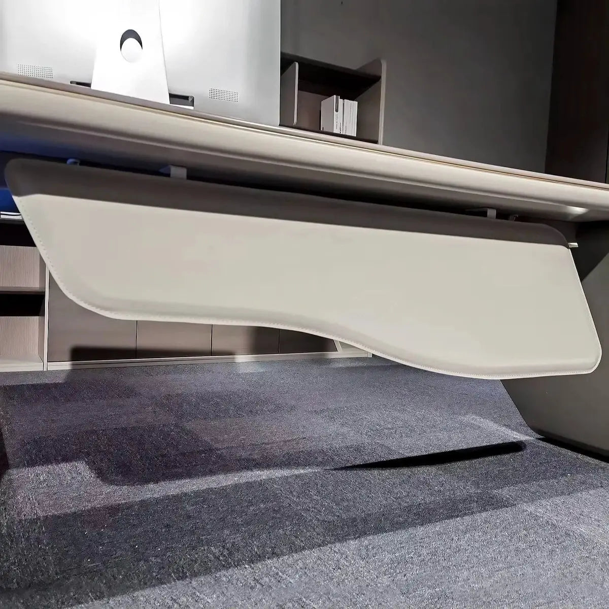 Tanzer · Modern L-Shaped Desk