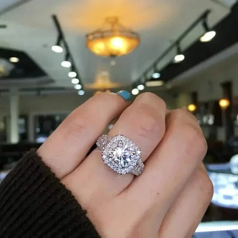 大きなオーバル 女性用合成ジルコニア結婚指輪