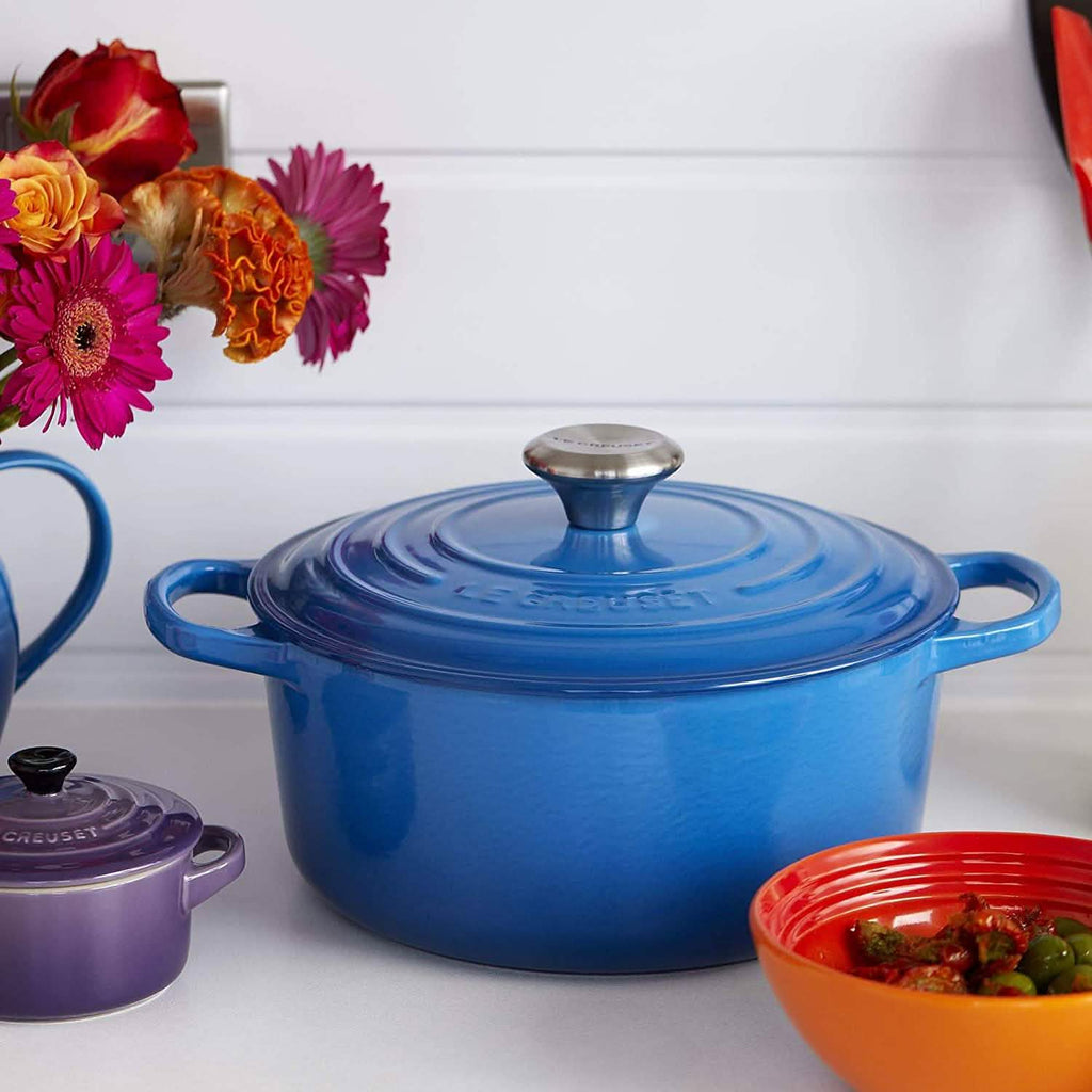 Le Creuset Cocotte Ronde en Fonte Émaillée Signature, 6,8 L, Marseille