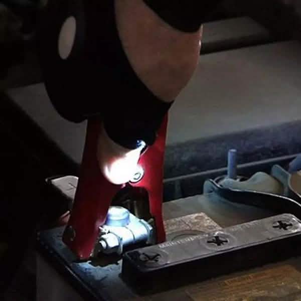 Gants sans doigts avec 2 lampes LED et sangle magique (type torche)