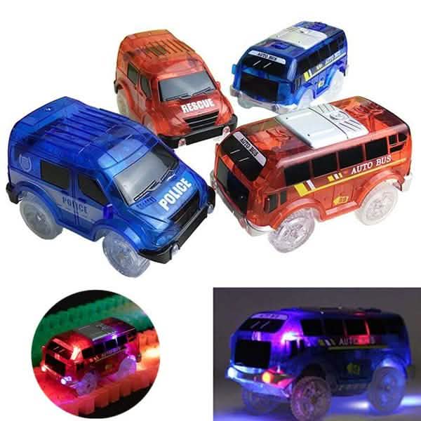 光るおもちゃの車トラックアクセサリー 5つの点滅LEDライト付きレーシングカー