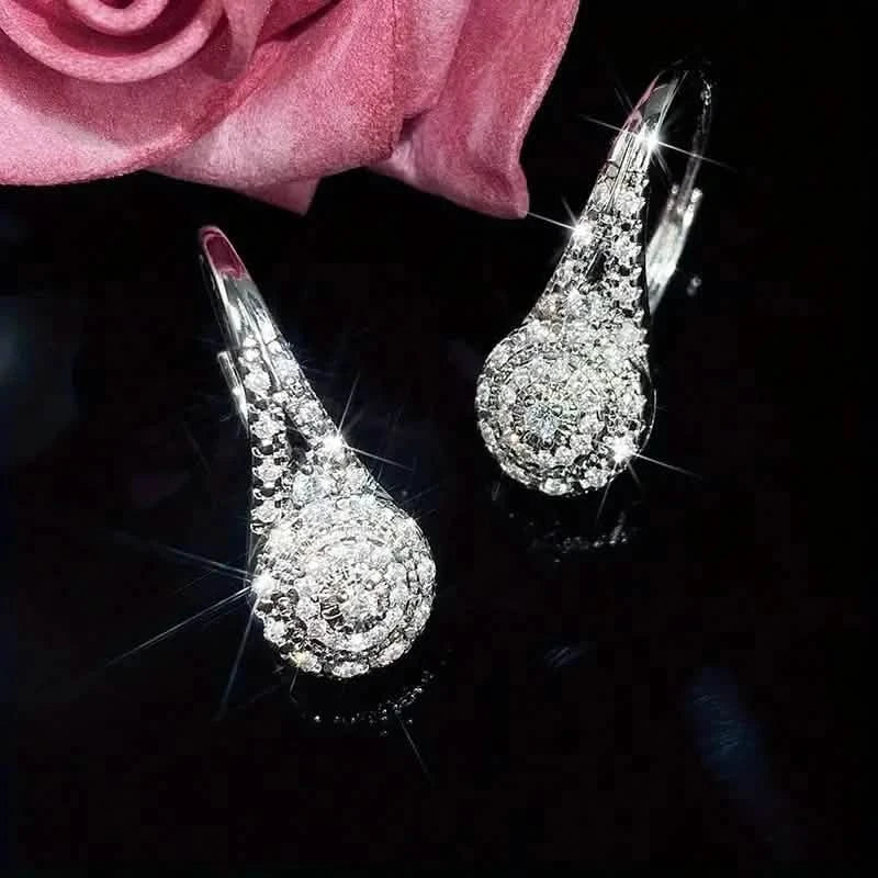 Boucles d'oreilles de luxe Huit Cœurs avec zircone cubique
