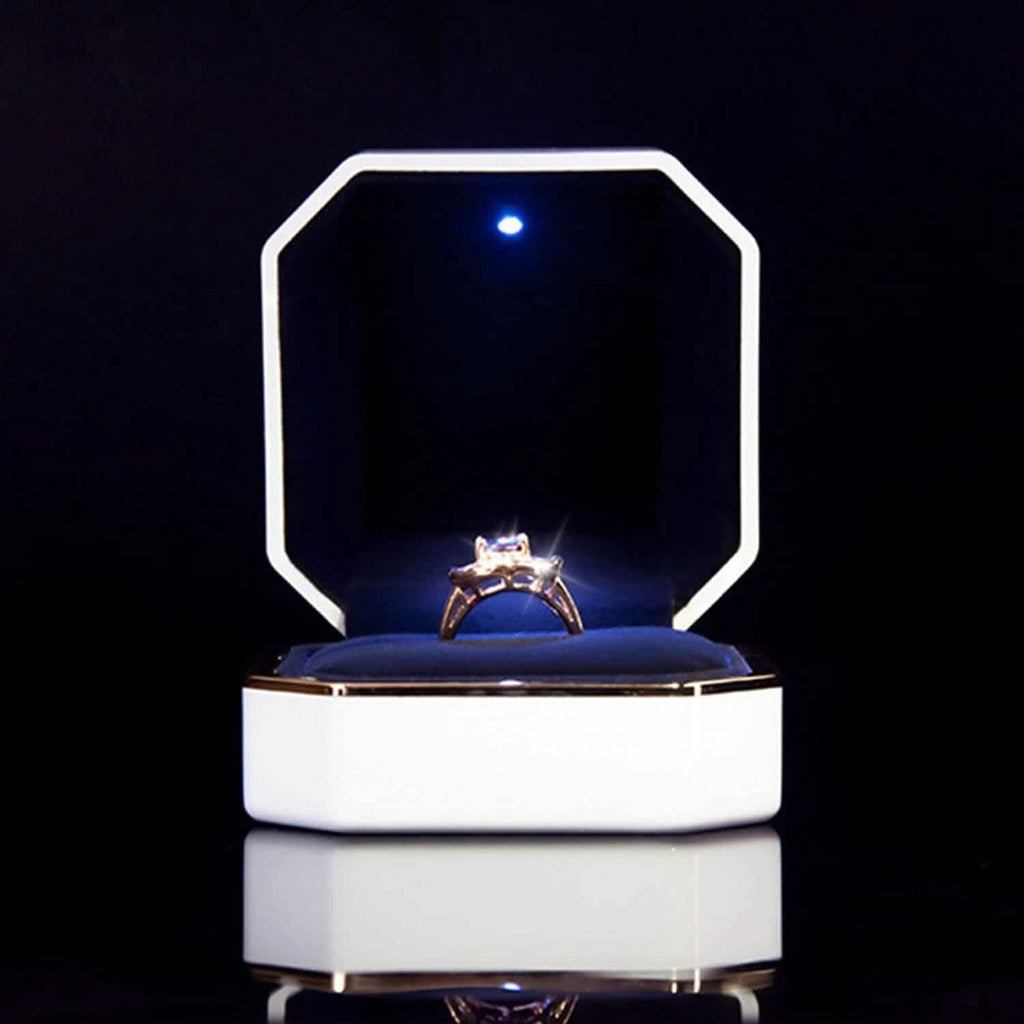LEDライト付き高級リングボックス