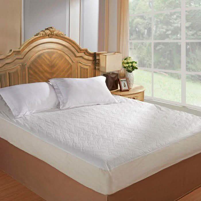 Luxury Ultra-Soft Hypoallergenic Waterproof Mattress Pad