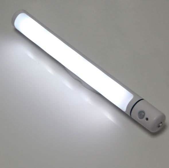Veilleuse magnétique à détecteur de mouvement infrarouge à LED