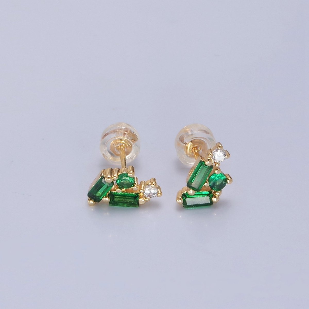 Mini Emerald Green Cz Stone Stud Earring T-384