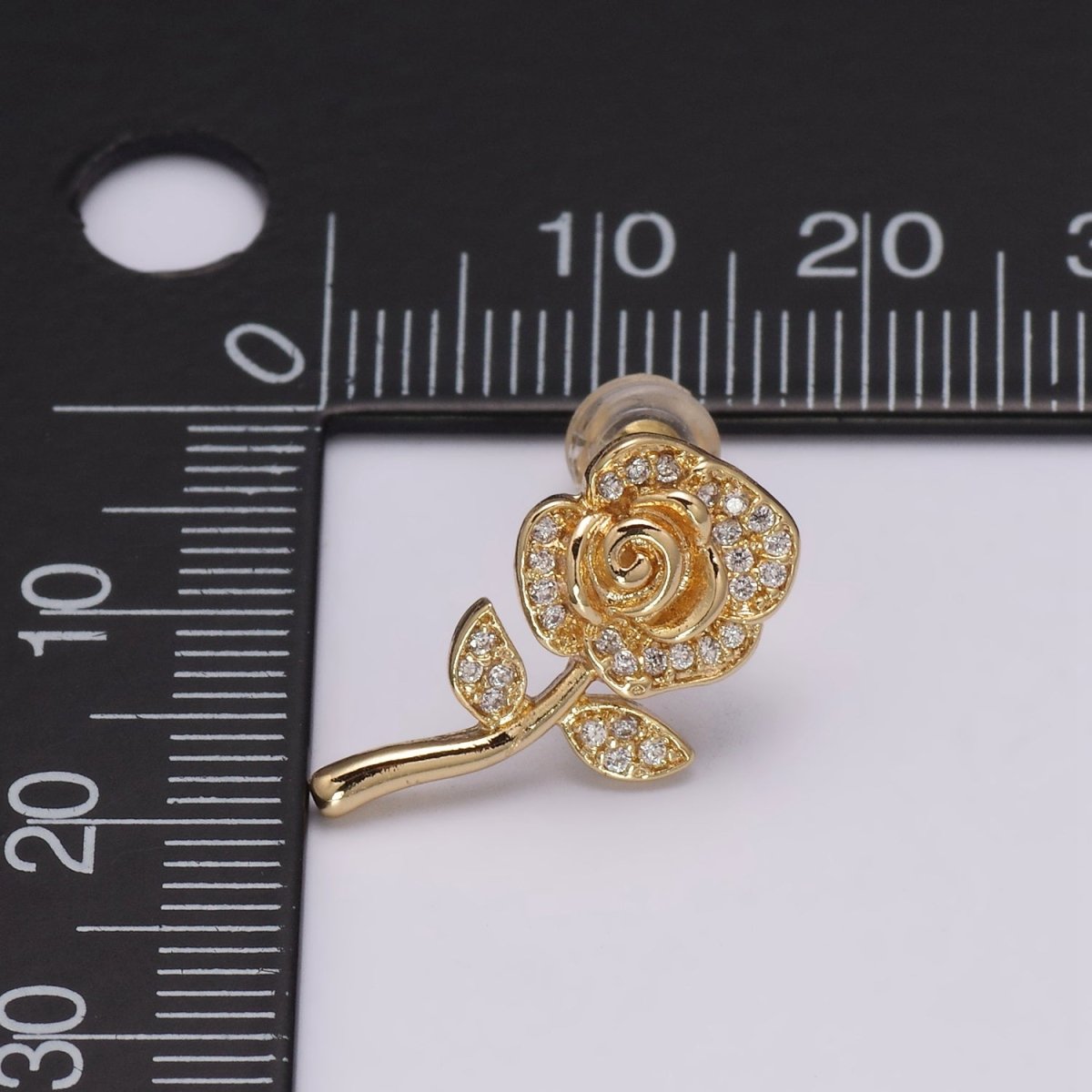 Mini flower studs, Gold floral studs, tiny flower earrings, flower jewelry, gold flower earrings, gold flower studs, gift for mom T-233